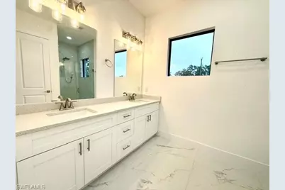 904 Asher St E, Lehigh Acres, FL 33974 - Photo 13