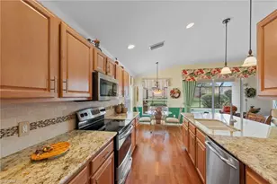 10035 Colonial Country Club Blvd, Fort Myers, FL 33913 - Photo 21