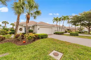 10035 Colonial Country Club Blvd, Fort Myers, FL 33913 - Photo 3