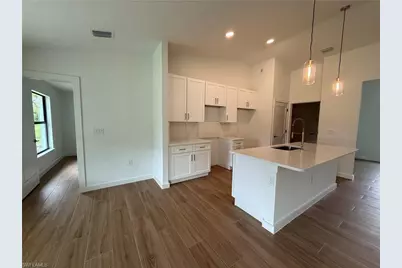 2707 34th St SW, Lehigh Acres, FL 33976 - Photo 3