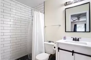 706 Hancock Bridge Pkwy, Cape Coral, FL 33990 - Photo 15