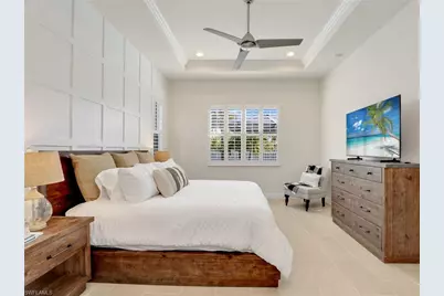 9288 Cayman Dr, Naples, FL 34114 - Photo 13