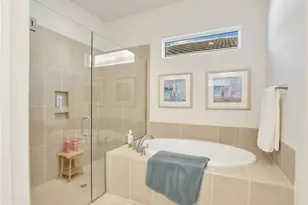 9288 Cayman Dr, Naples, FL 34114 - Photo 15