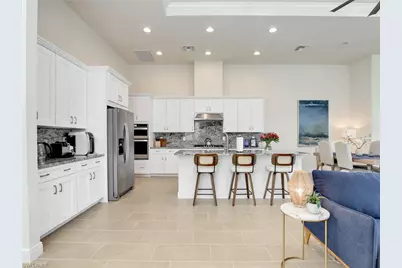 9288 Cayman Dr, Naples, FL 34114 - Photo 5