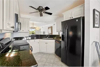 340 Horse Creek Dr #307, Naples, FL 34110 - Photo 7