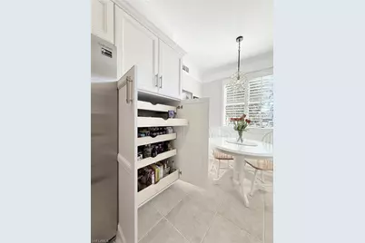 8555 Naples Heritage Dr #211, Naples, FL 34112 - Photo 5