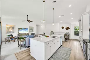 314 Emerald Bay Cir, Naples, FL 34110 - Photo 17