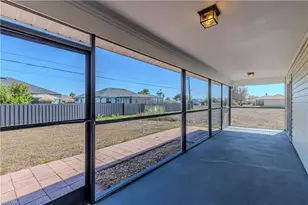 1313 NE 12th Pl, Cape Coral, FL 33909 - Photo 23