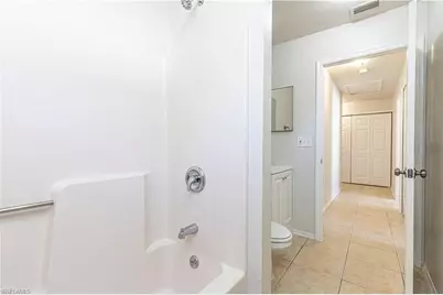 1313 NE 12th Pl, Cape Coral, FL 33909 - Photo 5