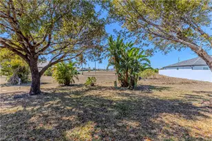 1704 NW 11th Ct, Cape Coral, FL 33993 - Photo 23