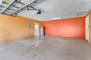 360 16th Ave NW, Naples, FL 34120 - Photo 21