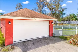 360 16th Ave NW, Naples, FL 34120 - Photo 19