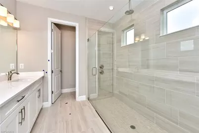 2091 Grove Dr, Naples, FL 34120 - Photo 19