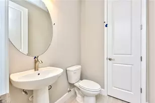 2091 Grove Dr, Naples, FL 34120 - Photo 9