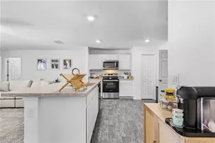 1618 NW 7th Ave, Cape Coral, FL 33993 - Photo 7