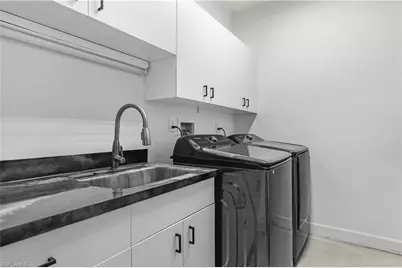 14988 Bonaire Cir, Fort Myers, FL 33908 - Photo 15