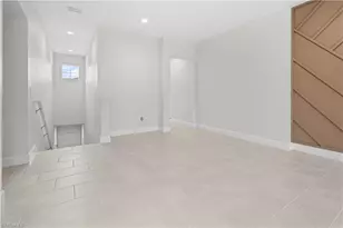 6947 Avalon Cir, Naples, FL 34112 - Photo 5