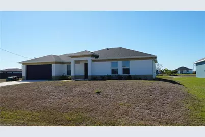 3918 NW 40th Ter, Cape Coral, FL 33993 - Photo 3
