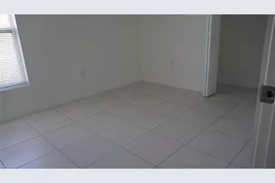 3918 NW 40th Ter, Cape Coral, FL 33993 - Photo 11