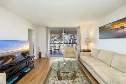 180 Turtle Lake Ct #211, Naples, FL 34105 - Photo 5