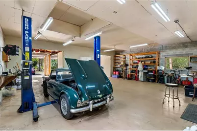 3675 1st Ave NW, Naples, FL 34120 - Photo 3