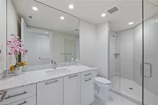 13665 Vanderbilt Dr, Naples, FL 34110 - Photo 21