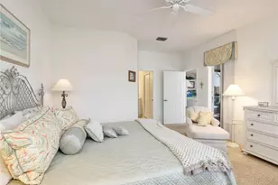 586 Crossfield Cir, Naples, FL 34104 - Photo 21