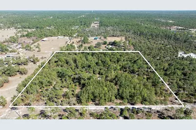 630 Pioneer Trl, Naples, FL 34117 - Photo 1