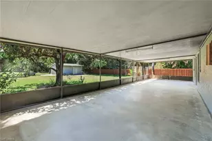 5290 Cypress Ln, Naples, FL 34113 - Photo 25