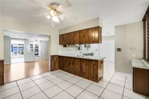 5290 Cypress Ln, Naples, FL 34113 - Photo 13