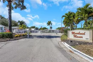 143 Moorhead Manor, Naples, FL 34112 - Photo 27