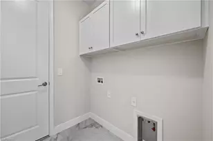 4644 Centaurus Cir, Naples, FL 34120 - Photo 17