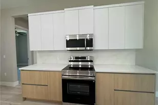 3217 60th Ave NE, Naples, FL 34120 - Photo 7