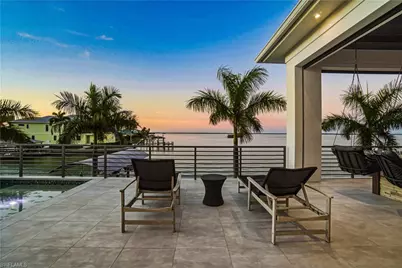 55 Fairview Blvd, Fort Myers Beach, FL 33931 - Photo 25