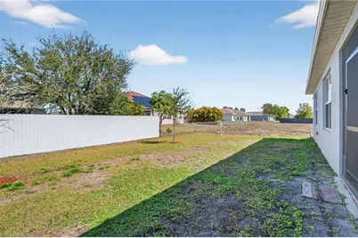 1829 NW 15th St, Cape Coral, FL 33993 - Photo 29
