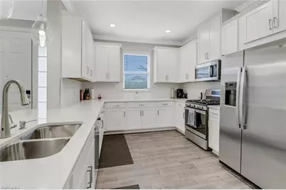 15210 Sacile St, Naples, FL 34114 - Photo 19
