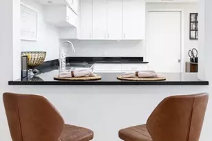 6040 Pelican Bay Blvd, Naples, FL 34108 - Photo 5