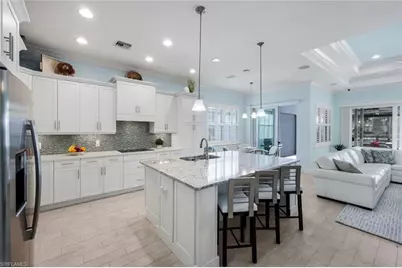 6475 Warwick Ave, Naples, FL 34113 - Photo 9