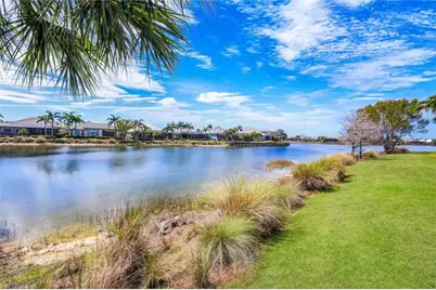 6475 Warwick Ave, Naples, FL 34113 - Photo 5