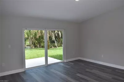 2863 Vineyard Cir, North Port, FL 34288 - Photo 9