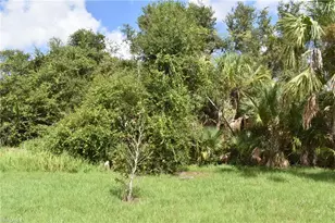 2863 Vineyard Cir, North Port, FL 34288 - Photo 11