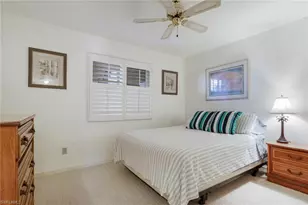 400 Fox Haven Dr, Naples, FL 34104 - Photo 21