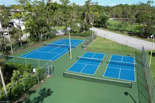 400 Fox Haven Dr, Naples, FL 34104 - Photo 31