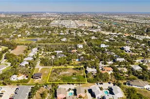 16560 Wisteria Dr, Fort Myers, FL 33908 - Photo 31