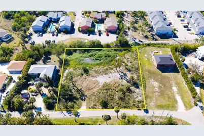 16560 Wisteria Dr, Fort Myers, FL 33908 - Photo 25