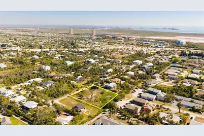 16560 Wisteria Dr, Fort Myers, FL 33908 - Photo 33