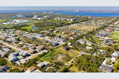 16560 Wisteria Dr, Fort Myers, FL 33908 - Photo 27