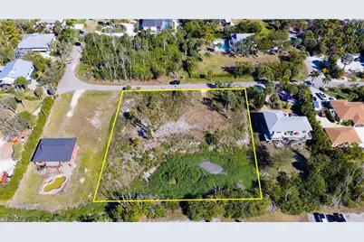 16560 Wisteria Dr, Fort Myers, FL 33908 - Photo 21