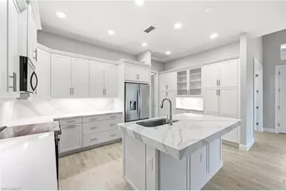 8937 Calypso Ct, Naples, FL 34112 - Photo 7