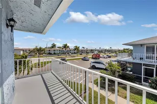 240 Palm Dr, Naples, FL 34112 - Photo 1